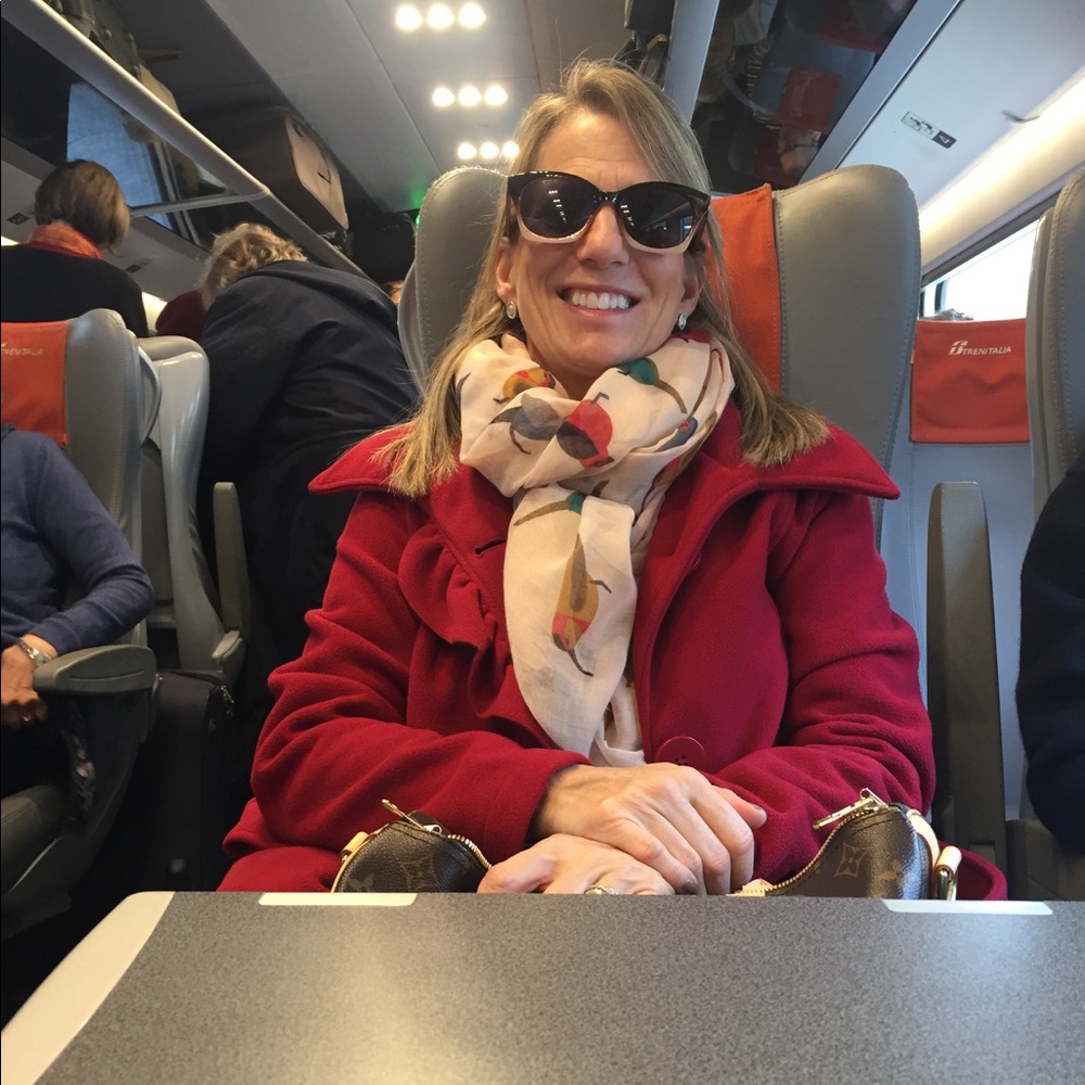 Meet your Posher, Priscilla